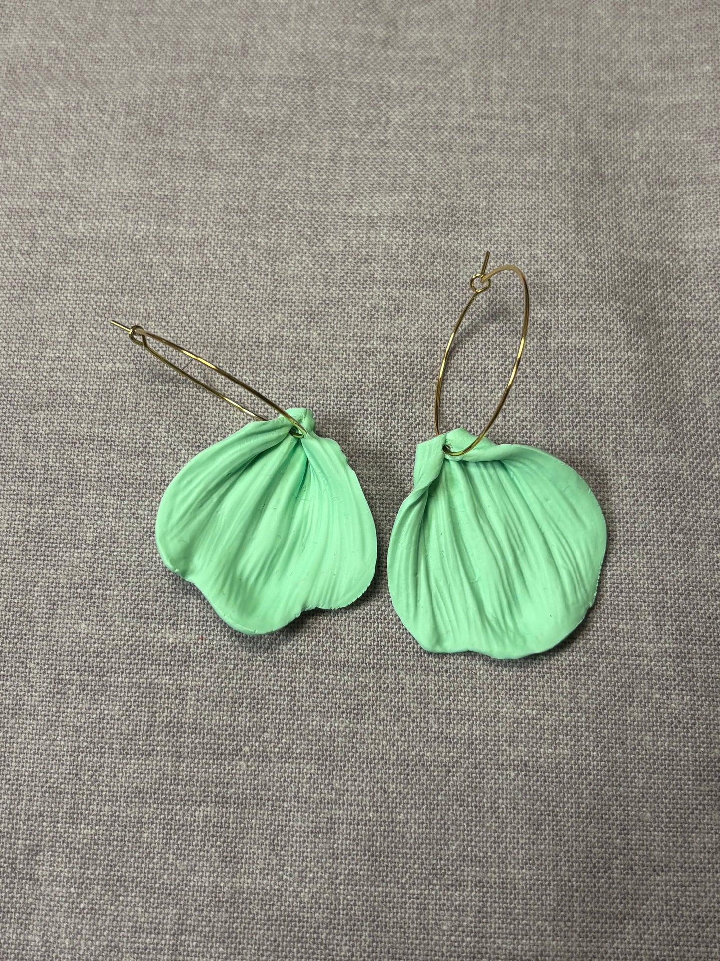 Petal Hoop (single)